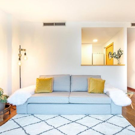 Enjoy Apartments Maria II Barcelona Luaran gambar
