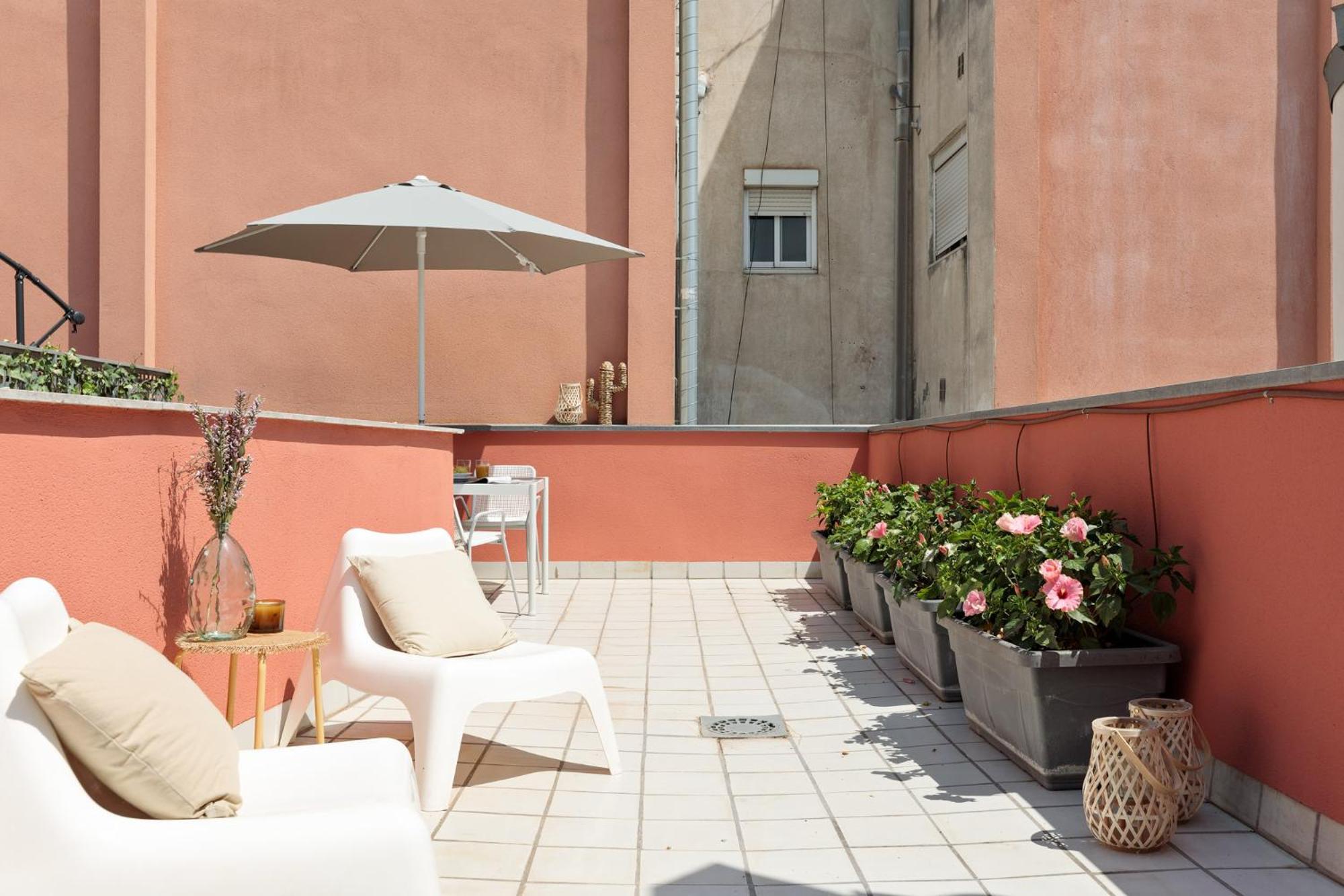 Enjoy Apartments Maria II Barcelona Luaran gambar